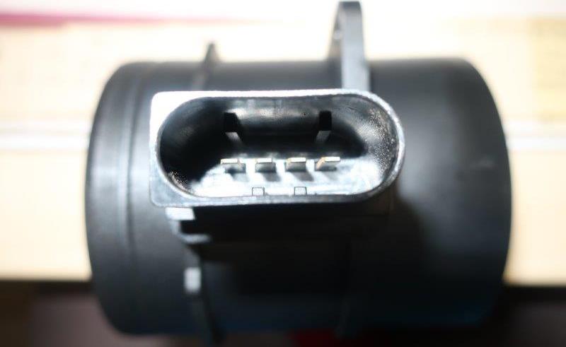 Autlog LM1127 - Débitmètre de masse d'air droxauto.com