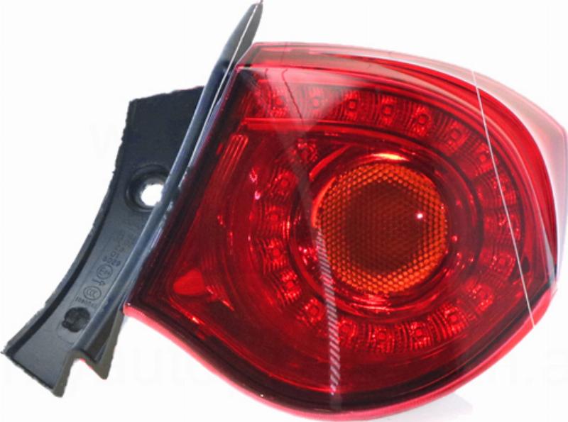 Auto Parts Group AAG-21040RHP - Feu arrière droxauto.com