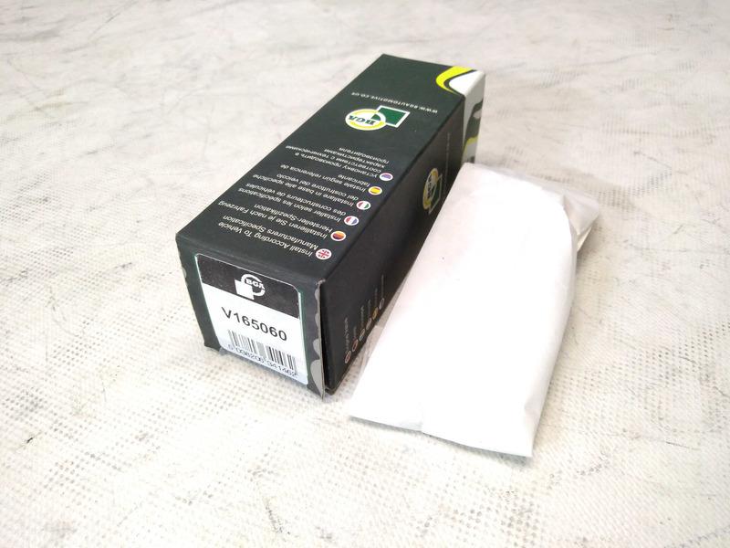 BGA V165060 - Soupape d'admission droxauto.com