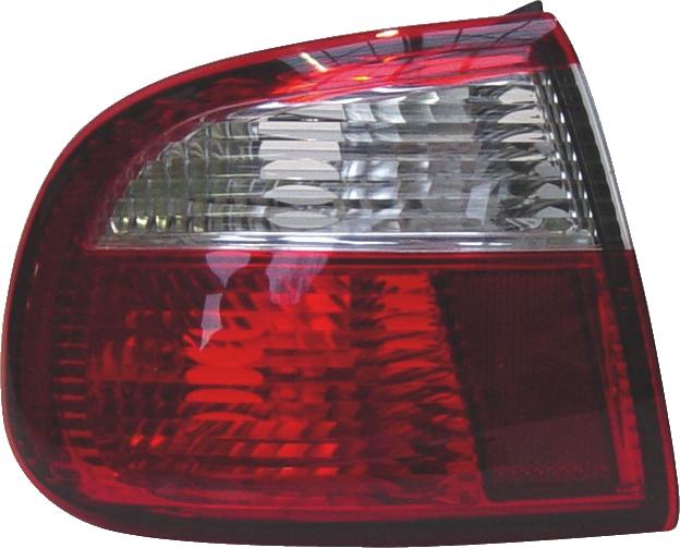 BINDER 5691,658,1 - Feu arrière droxauto.com