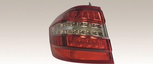 BINDER 3943,652,1 - Feu arrière droxauto.com