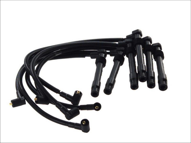 BOSCH 0 986 356 321 - Kit de câbles d'allumage droxauto.com