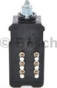 BOSCH 0 335 240 002 - Centrale clignotante droxauto.com