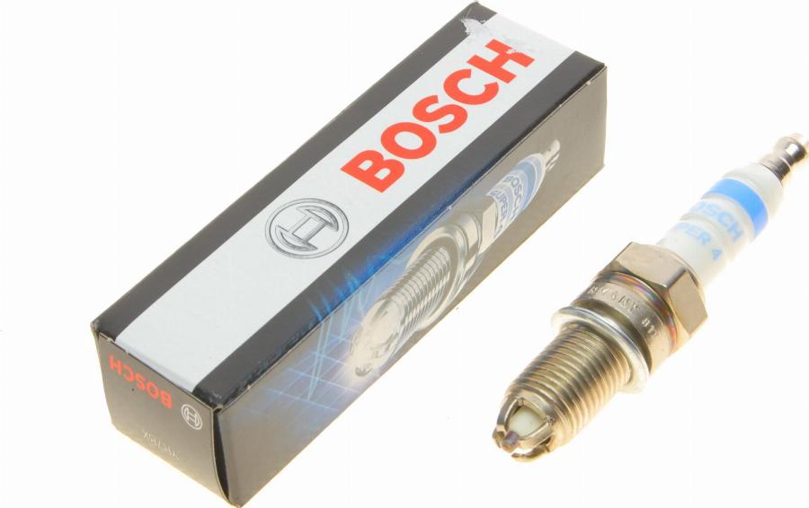 BOSCH 0 242 132 501 - Bougie d'allumage droxauto.com