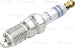BOSCH 0 242 225 670 - Bougie d'allumage droxauto.com