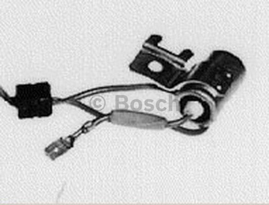 BOSCH 1 237 330 229 - Condensateur, système d'allumage droxauto.com