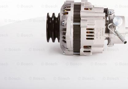 BOSCH F 042 303 112 - Alternateur droxauto.com