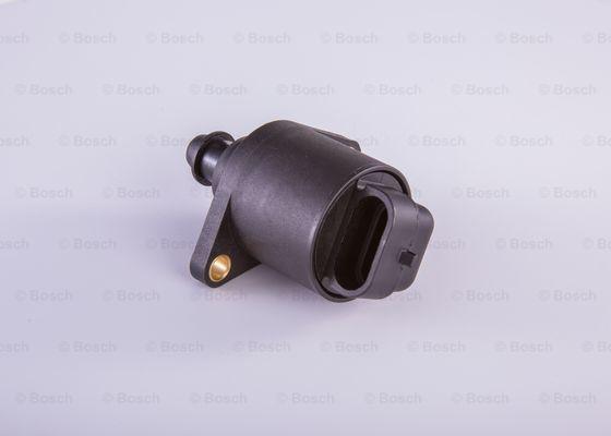 BOSCH F 000 99M 635 - Contrôle de ralenti, alimentation en air droxauto.com