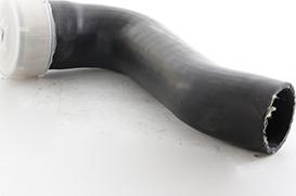 BSG BSG 90-720-287 - Gaine de suralimentation droxauto.com