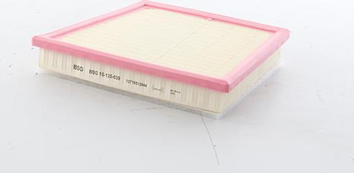 BSG BSG 15-135-039 - Filtre à air droxauto.com