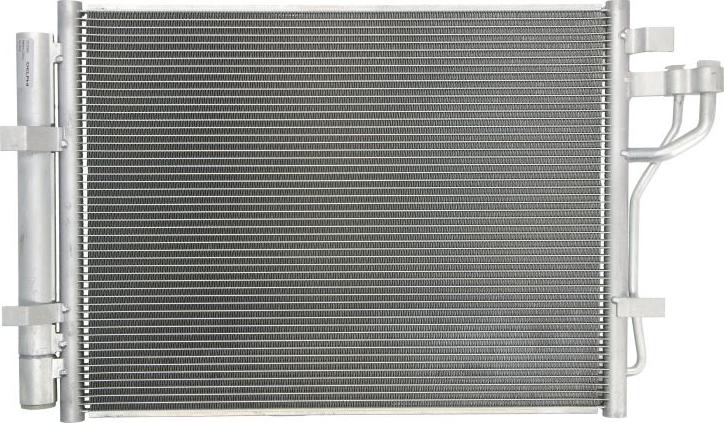 Delphi CF20369 - Condensateur, climatisation droxauto.com