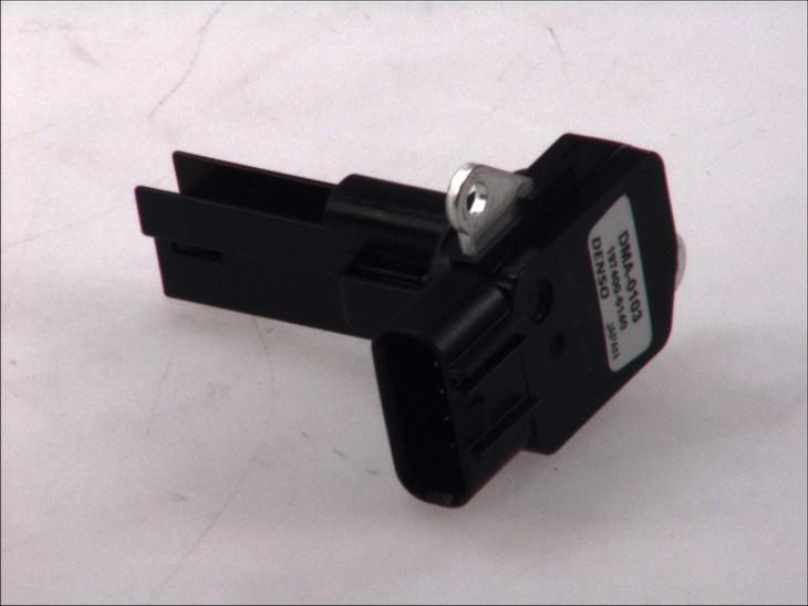Denso DMA-0103 - Débitmètre de masse d'air droxauto.com