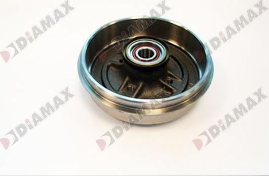 Diamax N02212RA - Tambour de frein droxauto.com