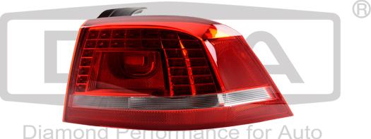 DPA 99451286102 - Feu arrière droxauto.com