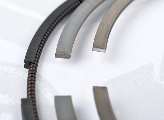 ET Engineteam R1009400 - Jeu de segments de pistons droxauto.com