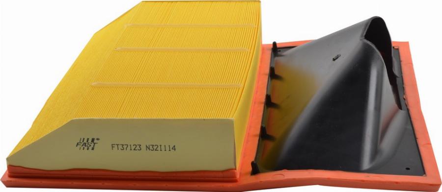 Fast FT37123 - Filtre à air droxauto.com