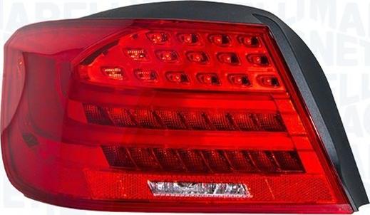 Magneti Marelli 715011081001 - Feu arrière droxauto.com