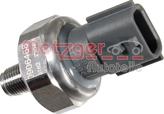 Metzger 0906468 - Capteur, pression d'huile droxauto.com