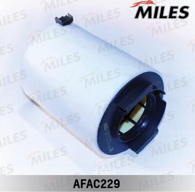 Miles AFAC229 - Filtre à air droxauto.com
