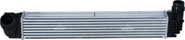 NRF 30268 - Intercooler, échangeur droxauto.com