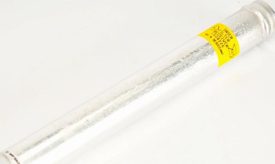 NRF 33302 - Filtre déshydratant, climatisation droxauto.com