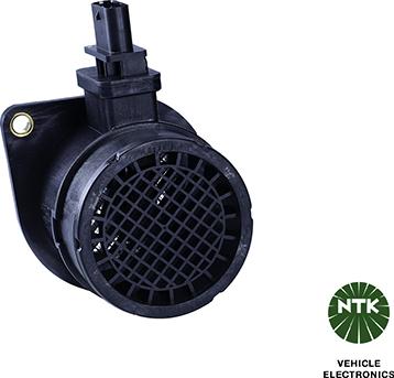 NTK 93645 - Débitmètre de masse d'air droxauto.com