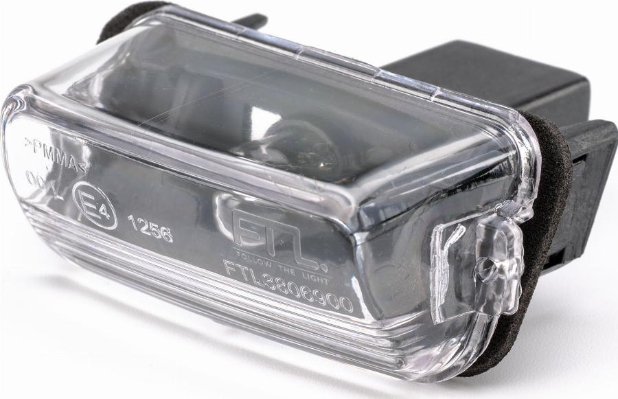 PREXAparts P150640 - Feu éclaireur de plaque droxauto.com