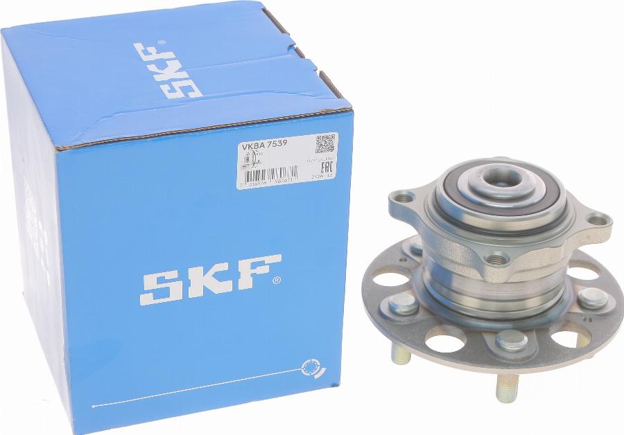SKF VKBA 7539 - Kit de roulements de roue droxauto.com