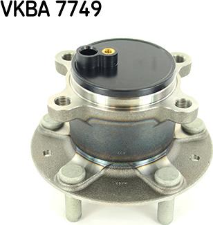 SKF VKBA 7749 - Kit de roulements de roue droxauto.com