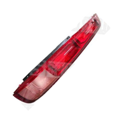 Spilu 490746 - Feu arrière droxauto.com