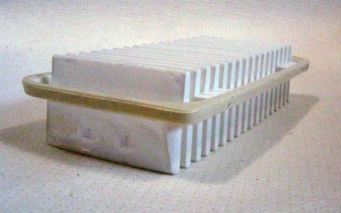 TQ 231083 - Filtre à air droxauto.com