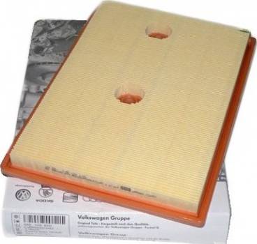 VAG 04E129620 - Filtre à air droxauto.com