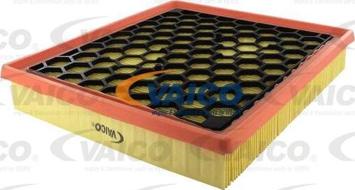 VAICO V40-0404 - Filtre à air droxauto.com