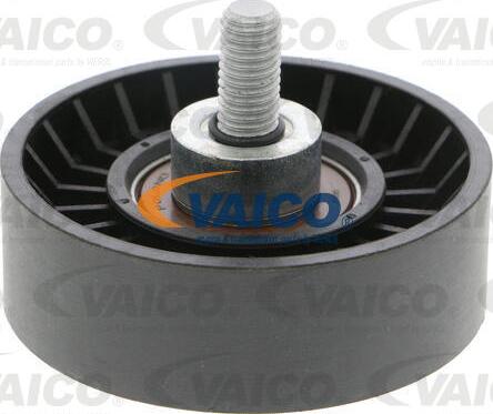 VAICO V24-0796 - Poulie renvoi / transmission, courroie trapézoïdale à nervures droxauto.com