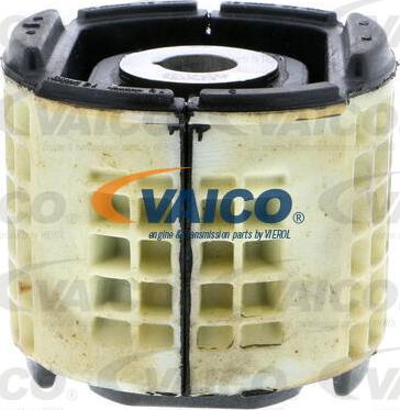VAICO V20-2758 - Suspension, corps de l'essieu droxauto.com