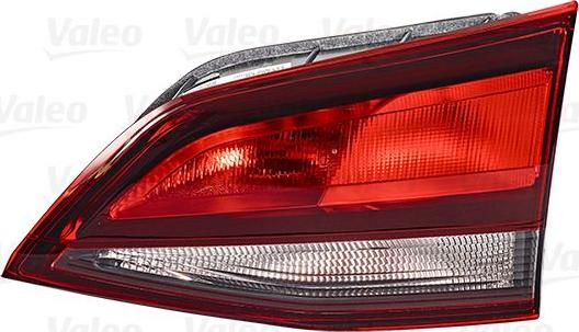VALEO 047074 - Feu arrière droxauto.com
