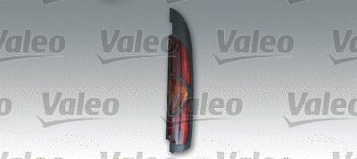 VALEO 086674 - Feu arrière droxauto.com