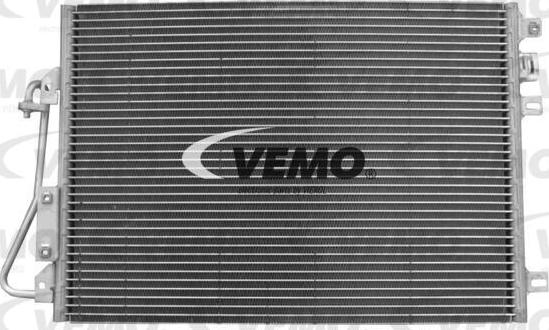 Vemo V46-62-0001 - Condensateur, climatisation droxauto.com