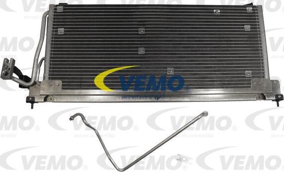 Vemo V40-62-0002 - Condensateur, climatisation droxauto.com
