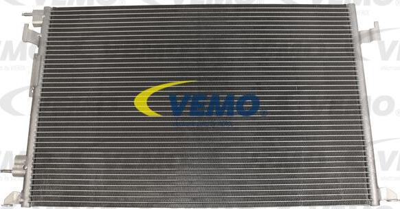 Vemo V40-62-0011 - Condensateur, climatisation droxauto.com