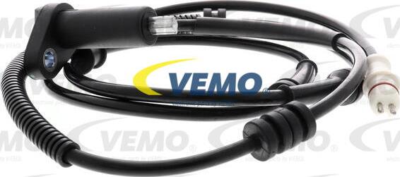 Vemo V42-72-0052 - Capteur, vitesse de roue droxauto.com