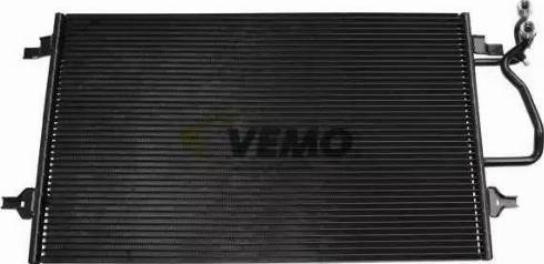 Vemo V15-62-1015 - Condensateur, climatisation droxauto.com