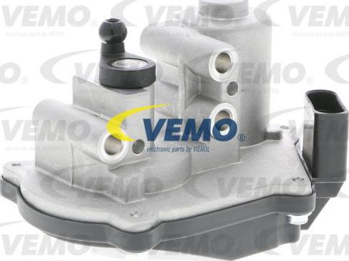 Vemo V10-77-1071 - Élément d'ajustage, volet inverseur (tuyau d'admission) droxauto.com