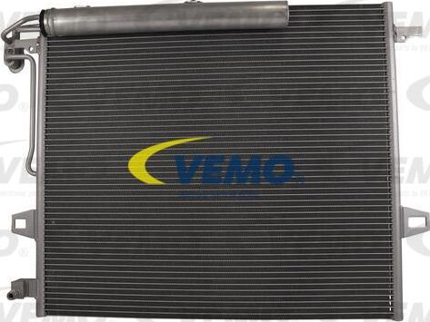 Vemo V30-62-1047 - Condensateur, climatisation droxauto.com