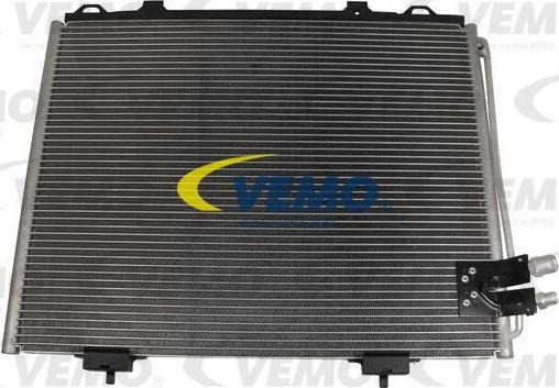 Vemo V30-62-1011 - Condensateur, climatisation droxauto.com