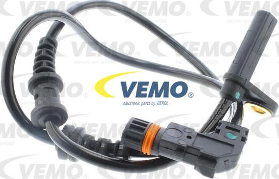 Vemo V30-72-0769 - Capteur, vitesse de roue droxauto.com