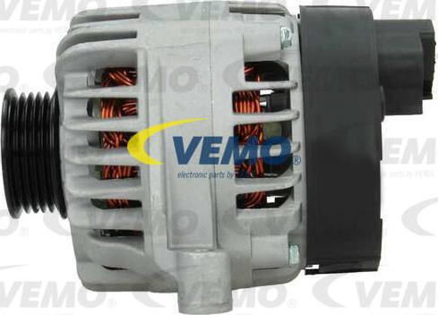 Vemo V24-13-49540 - Alternateur droxauto.com