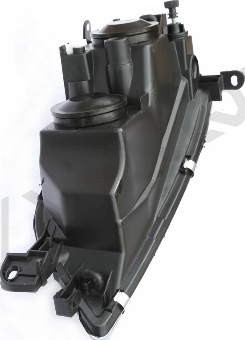 WXQP 571669 - Projecteur principal droxauto.com