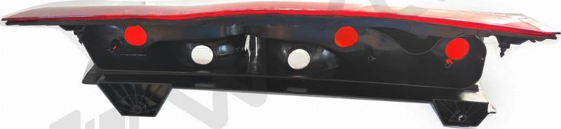 WXQP 151341 - Feu arrière droxauto.com