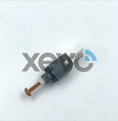 XEVO XBL7436 - Interrupteur des feux de freins droxauto.com